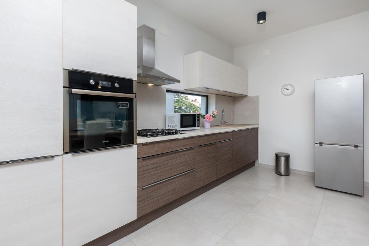 Apartman Olea Pula Bagian luar foto